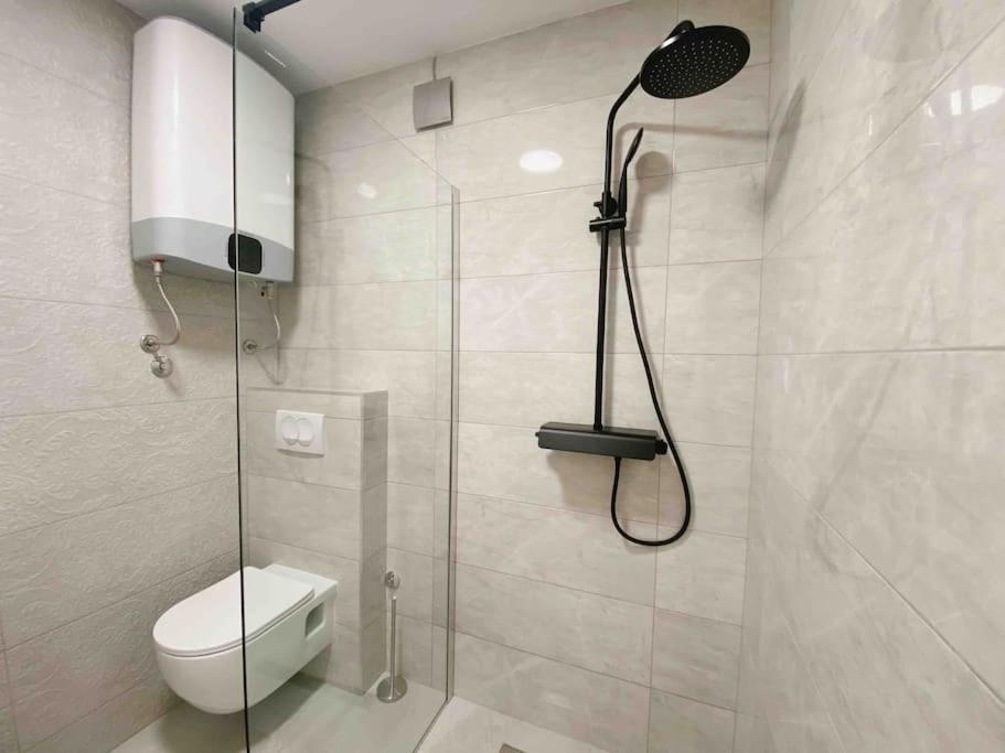 2Nd Hvar Home Apartments Hvar Town Bagian luar foto
